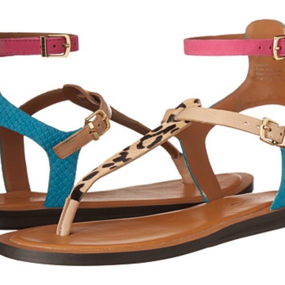 Aldo Montecucco Thong Sandal - Picture 1 of 3
